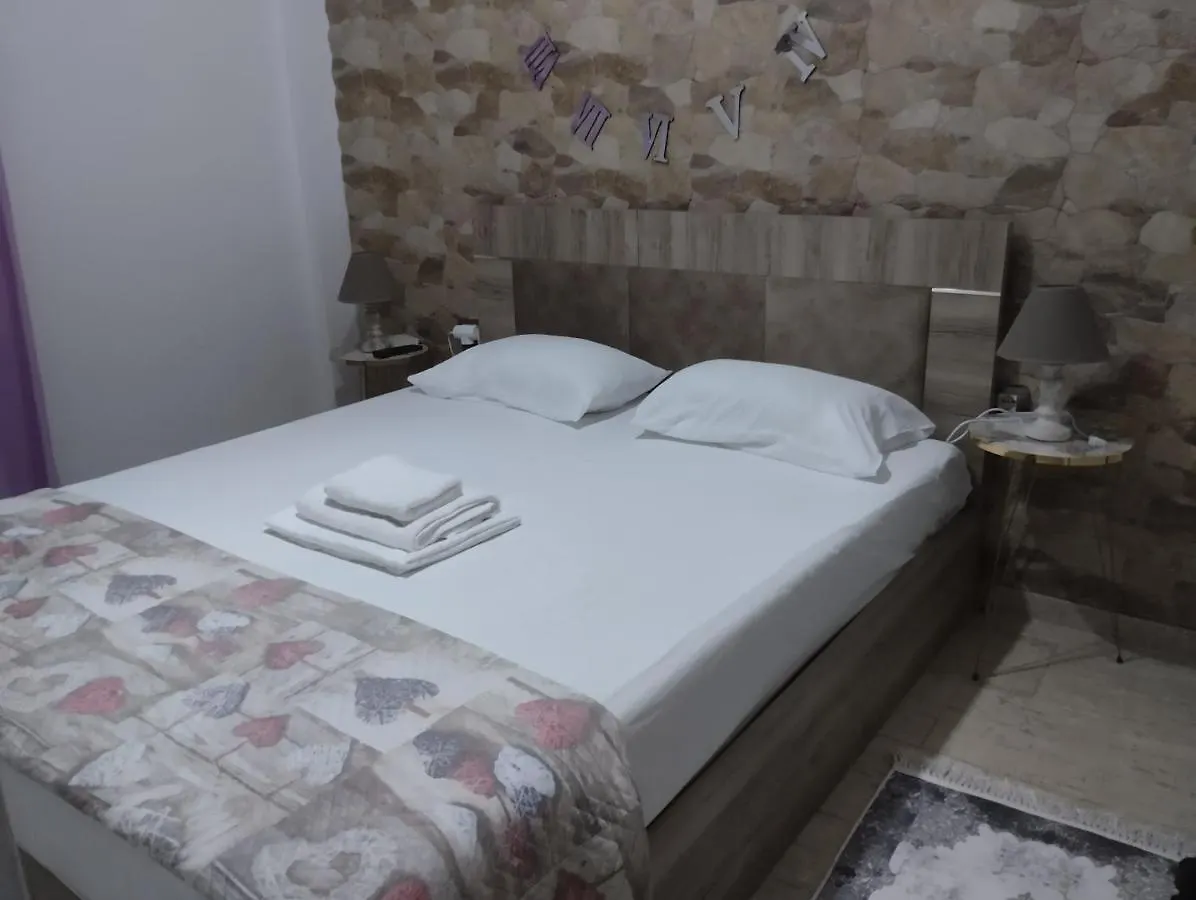 Διαμέρισμα Lovley Apartament Near Train Station Θεσσαλονίκη